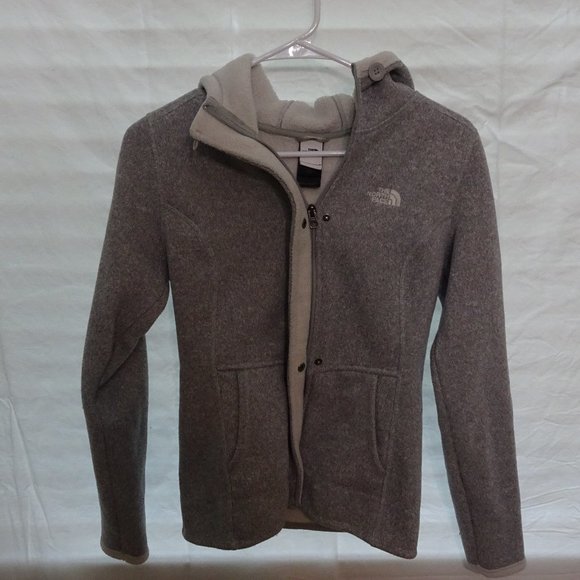 The North Face Jackets & Blazers - North Face jacket